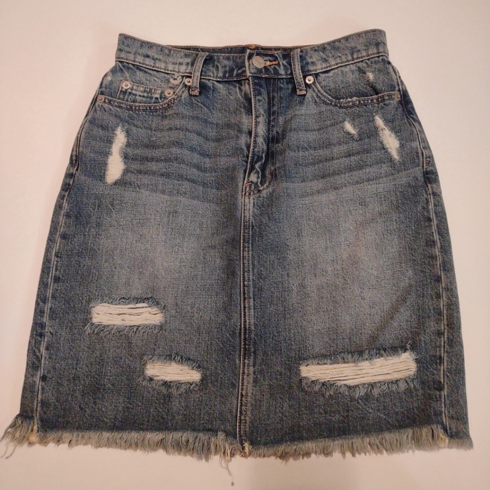 Gap Distressed Denim Jean Skirt 25